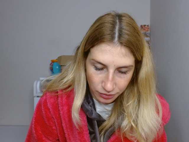 LunaVibe-V live cam on BongaCams