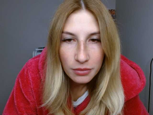 LunaVibe-V live cam on BongaCams