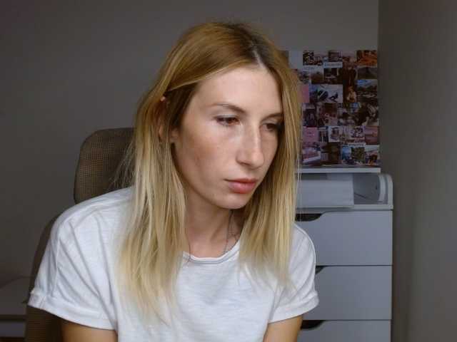 LunaVibe-V live cam on BongaCams