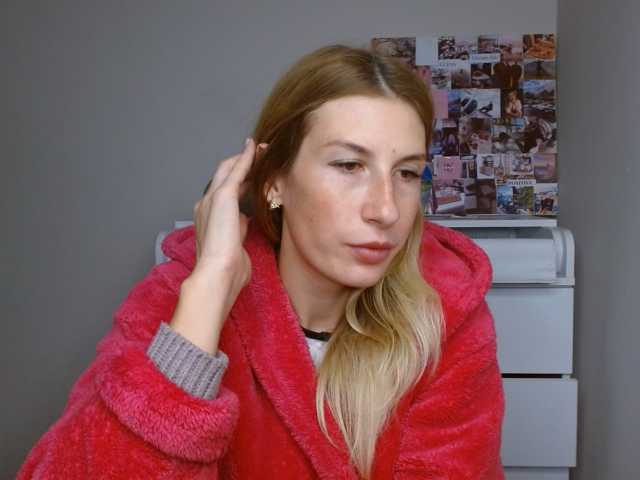 LunaVibe-V, en directo ahora en BongaCams