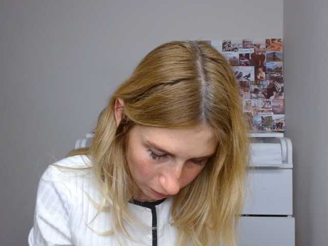 LunaVibe-V, en directo ahora en BongaCams