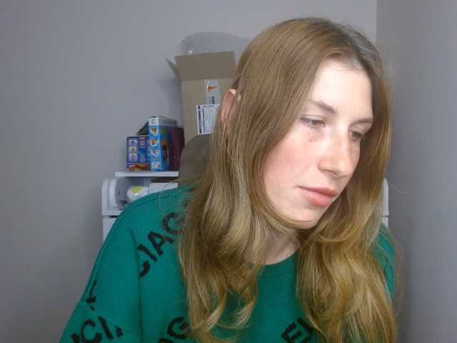 LunaVibe-V live cam on BongaCams