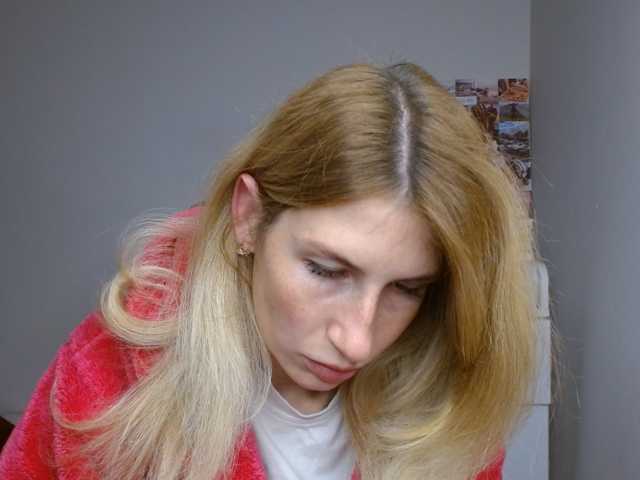 LunaVibe-V live cam on BongaCams
