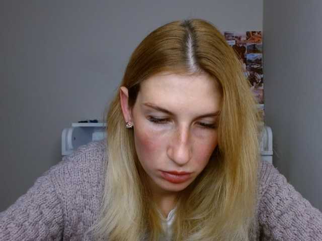 LunaVibe-V live cam on BongaCams