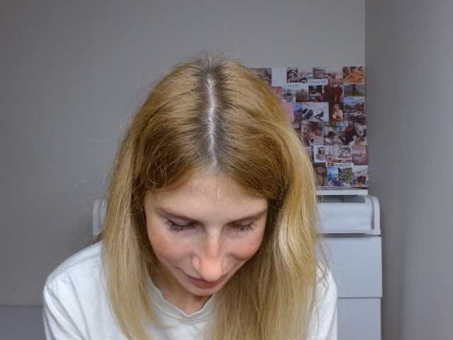 LunaVibe-V live cam on BongaCams