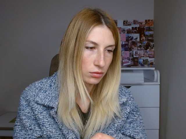 LunaVibe-V live cam on BongaCams