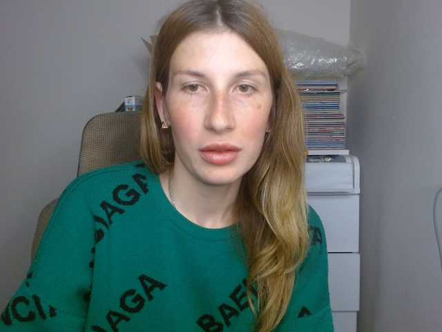 LunaVibe-V Live Cam on BongaCams