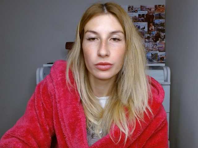 LunaVibe-V live cam on BongaCams