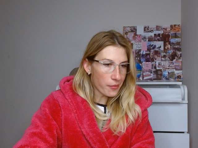 LunaVibe-V, en vivo ahora en BongaCams