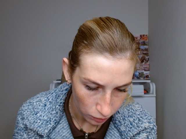 LunaVibe-V live cam on BongaCams