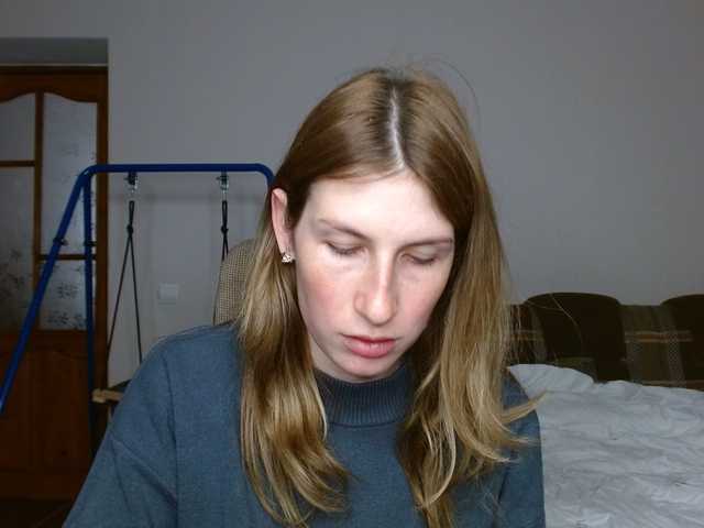 LunaVibe-V's BongaCams show and profile