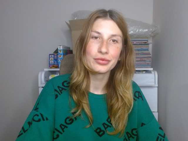 LunaVibe-V live cam on BongaCams