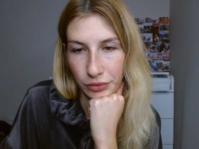 LunaVibe-V live cam on BongaCams