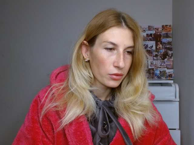 Rita_Atir live cam preview