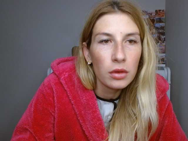 LunaVibe-V live cam on BongaCams