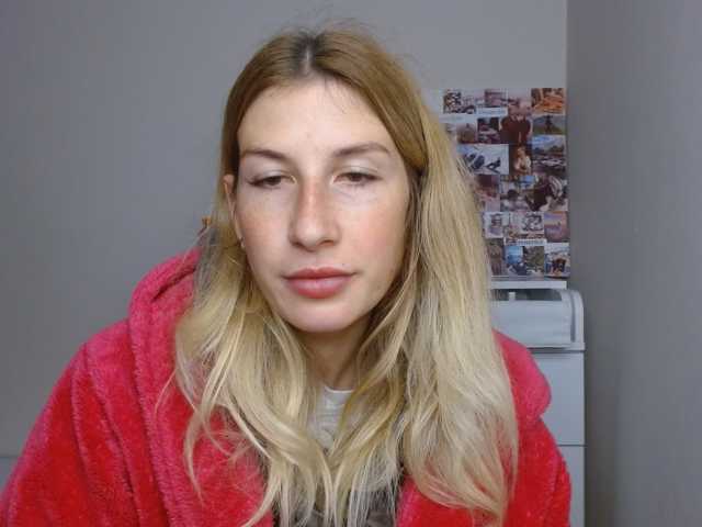 LunaVibe-V live cam on BongaCams