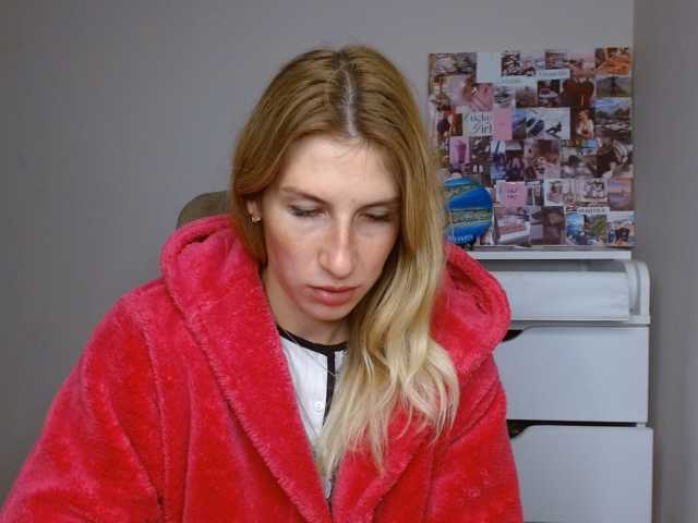 LunaVibe-V, en directo ahora en BongaCams