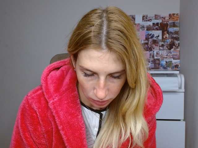 LunaVibe-V, en vivo ahora en BongaCams