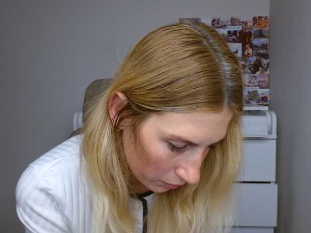 LunaVibe-V, en directo ahora en BongaCams