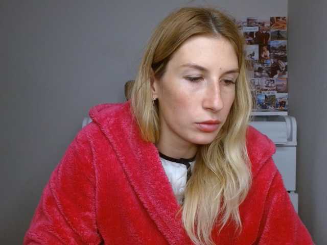 LunaVibe-V live cam on BongaCams