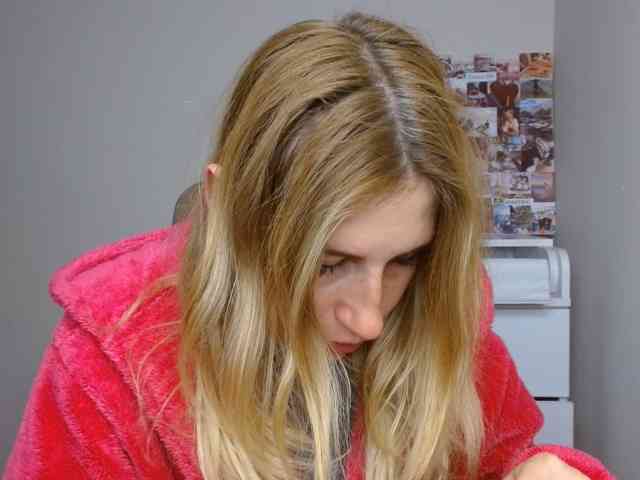 LunaVibe-V - Girl 
