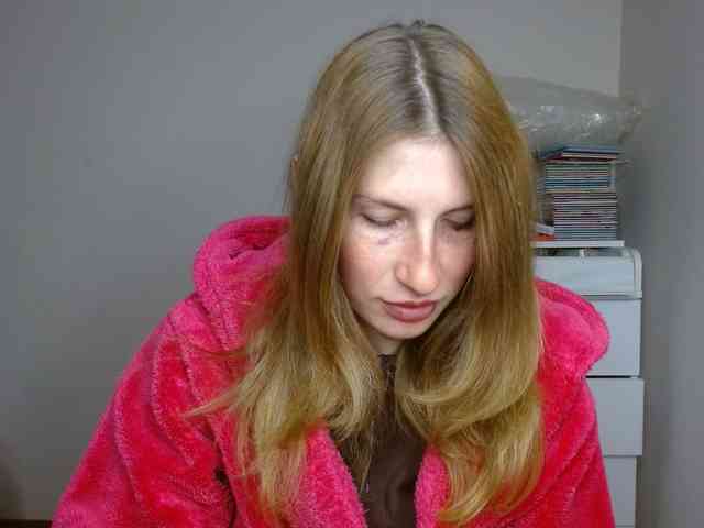 LunaVibe-V Live Webcam on BongaCams