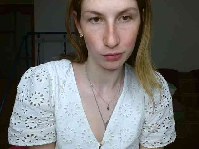 LunaVibe-V Live Webcam on BongaCams