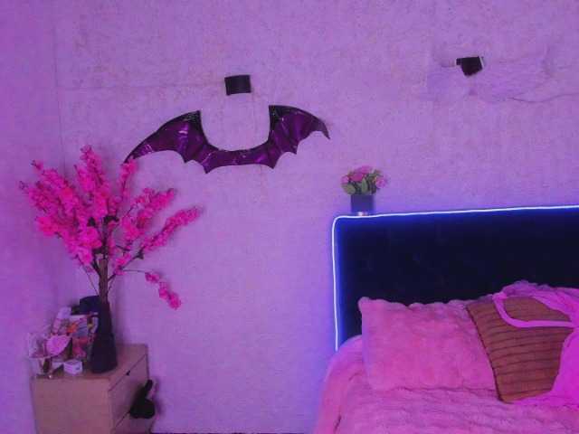 Katty-Kiss- live cam on BongaCams