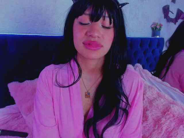 Katty-Kiss- Live Webcam on BongaCams