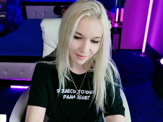 go to chat with NaomiHita