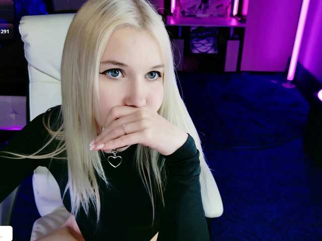  NaomiHita chat room