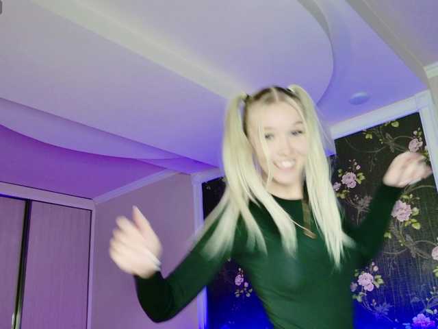 NaomiHita live cam on BongaCams