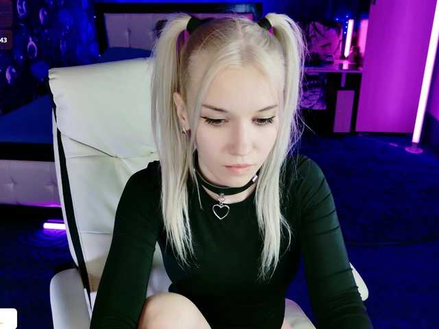  NaomiHita chat room