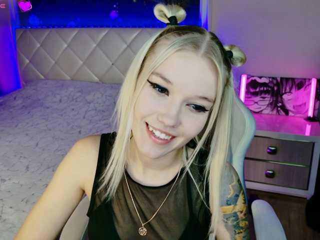 NaomiHita live cam on BongaCams