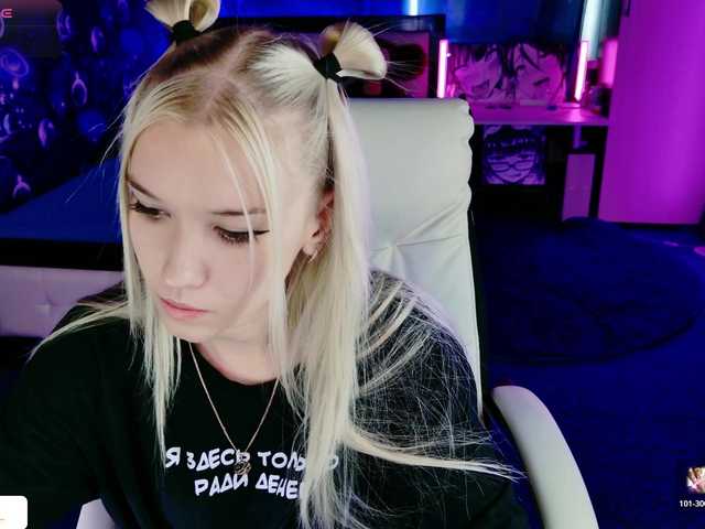 NaomiHita live webcam show