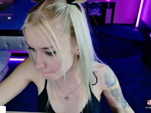 NaomiHita live cam on BongaCams