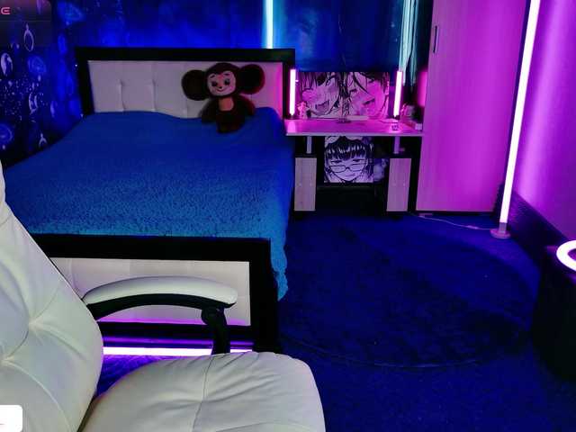 NaomiHita live webcam show