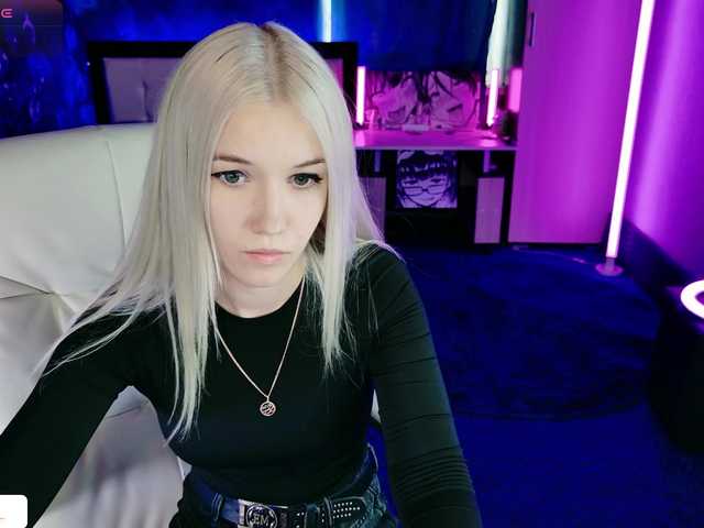 NaomiHita live cam on BongaCams