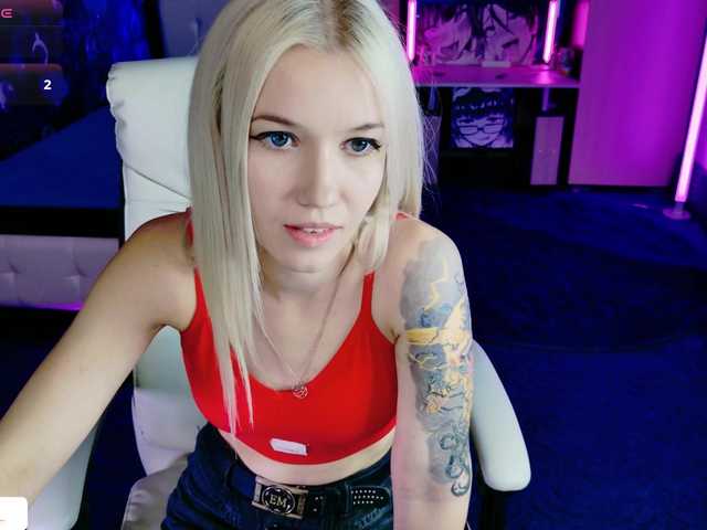 NaomiHita live webcam show