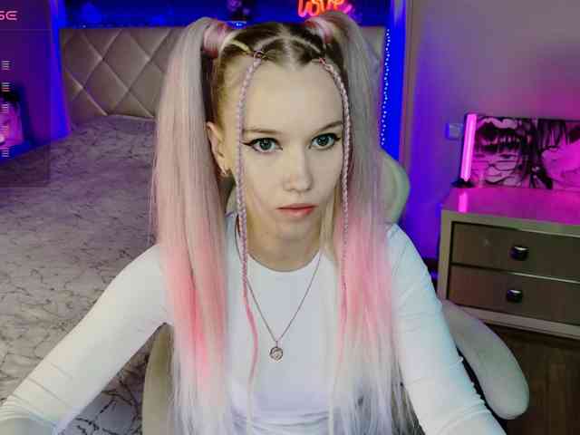 NaomiHita webcam
