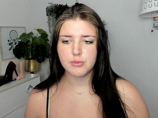 Miabrunette22 Porn Show