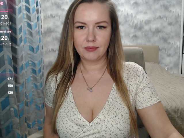 Stacy-meow1 live cam on BongaCams