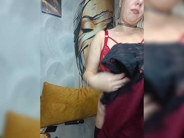 Stacy-meow1 live cam on BongaCams