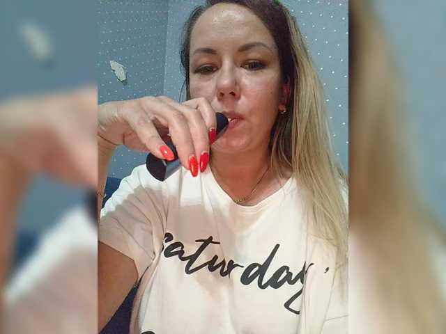 Stacy-meow1 live cam on BongaCams