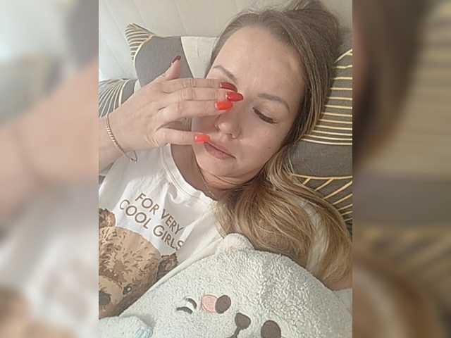 Stacy-meow1 live cam on BongaCams