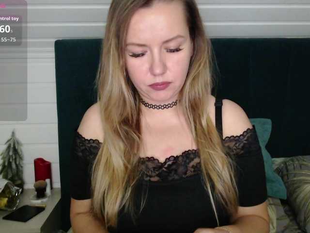 Stacy-meow1 live cam on BongaCams