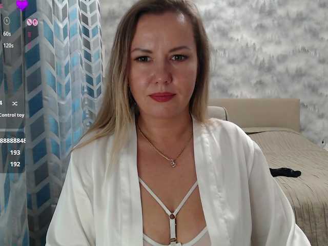 Stacy-meow1 live cam on BongaCams