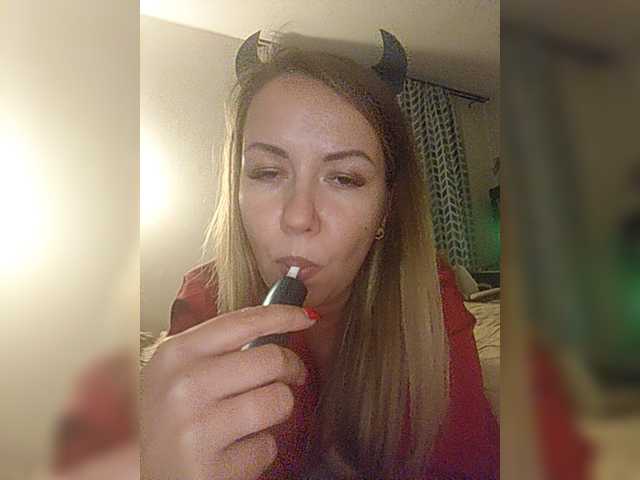 Stacy-meow1 live cam on BongaCams