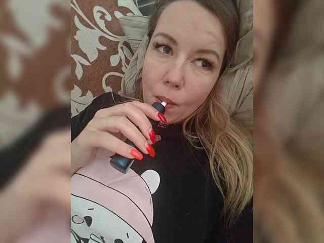 stacy-meow1's live room