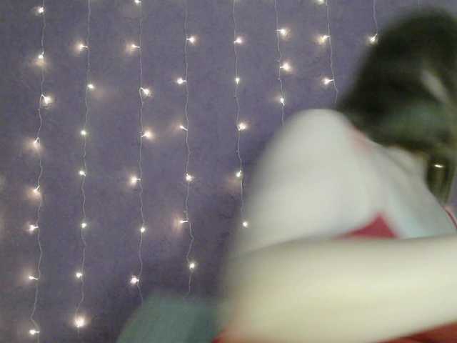 SoftMoon live cam on BongaCams